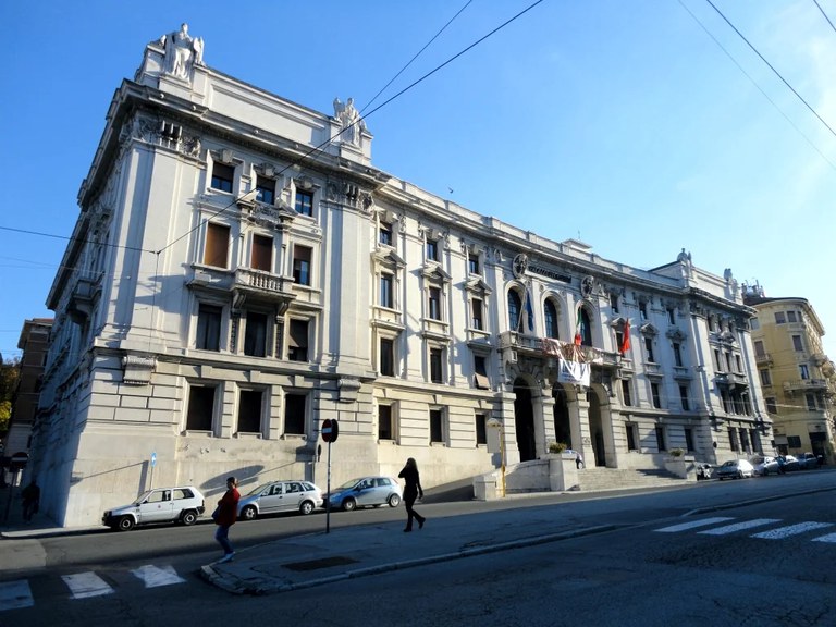 Concorsi Camera Marche — Camera di Commercio delle Marche